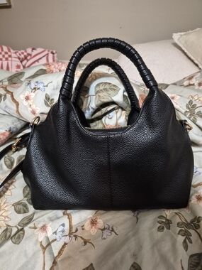 Antik Kraft Black Pebbled Faux Leather Top-Handle Crossbody